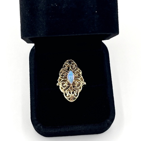 14k Gold Vintage Filigree Natural Opal Ring - Picture 4 of 9